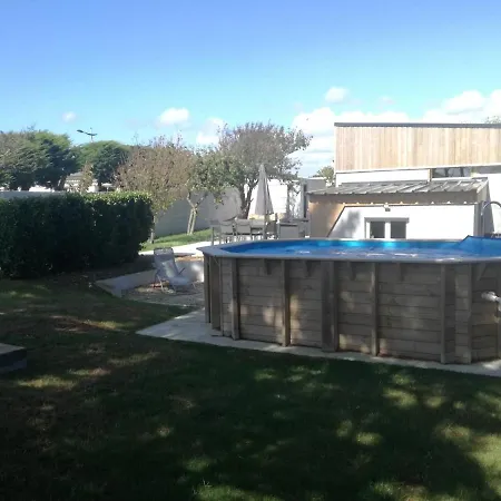 Maison Bord De Saint-Georges-de-la-Riviere